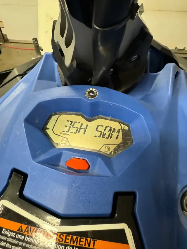 2 x 2023 Seadoo Spark Trixx 2 up in Personal Watercraft in Gatineau - Image 4