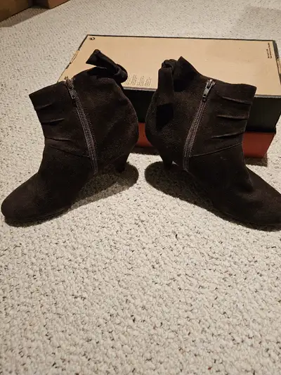 Leather ladies boots, View more