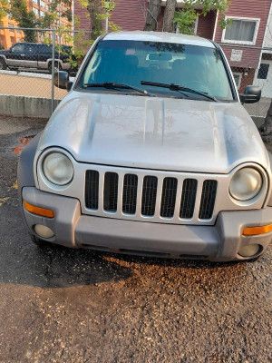 2003 Jeep Liberty SPORT 