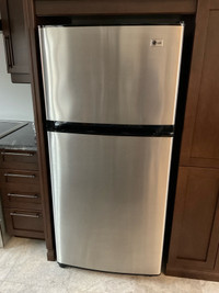 Réfrigérateur LG 30x32x65,5