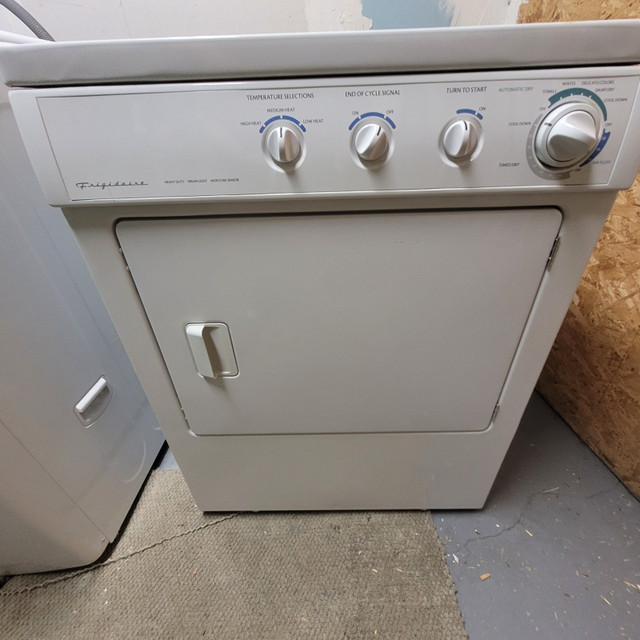 Washer (Samsung front-load) & Dryer (Frigidaire) in Washers & Dryers in Belleville