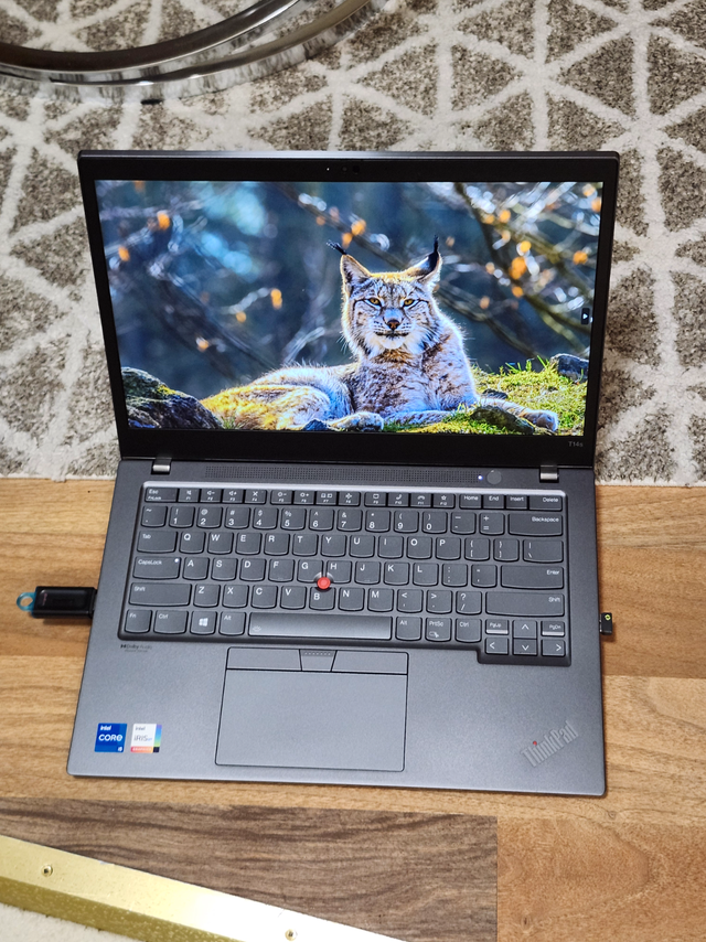 Touch T14s G2 Thinkpad | i5-11th Gen / 256G~ 16G | Read Details in Laptop Accessories in Mississauga / Peel Region - Image 3
