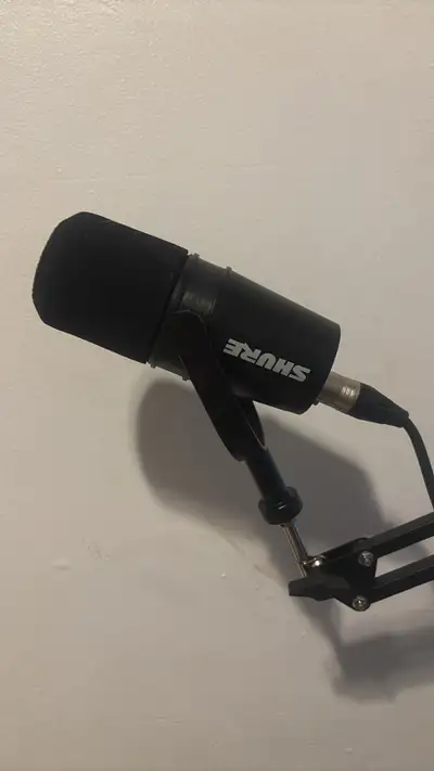 Shure MV7X studio microphone, View more