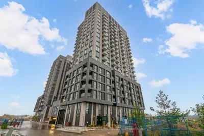 Brand new, never lived-in Minto North Oak condo at Trafalgar & Dundas-featuring a rare pond view! Th...