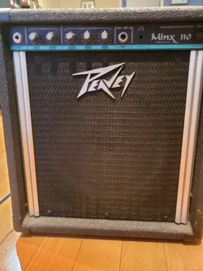 Peavey Minx 110 Bass Amp, View more