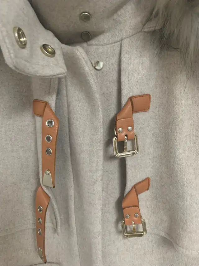 Zara Wool Coat in Women's - Tops & Outerwear in City of Toronto - Image 6