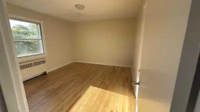 I’m looking for a person (male/female) to share a 2-bedroom apartment in Lakefront road, Dartmouth....