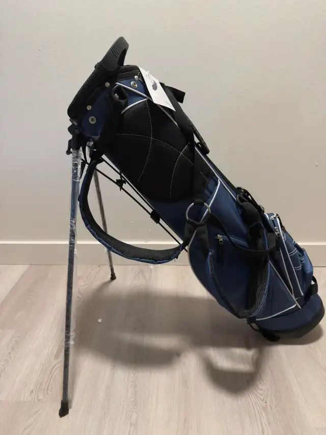 Gymax Golf Stand Bag in Golf in Ottawa - Image 3