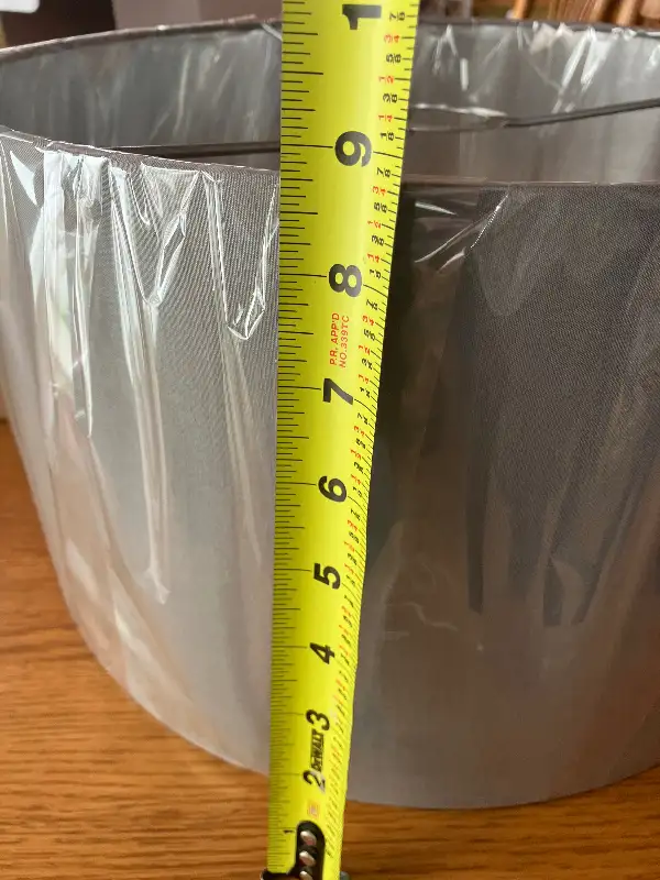 Abat-jour gris neuf in Indoor Lighting & Fans in Gatineau - Image 5