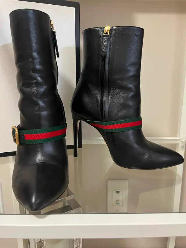 Gucci black leather high heel ankle boots in Women's - Shoes in Edmonton - Image 3