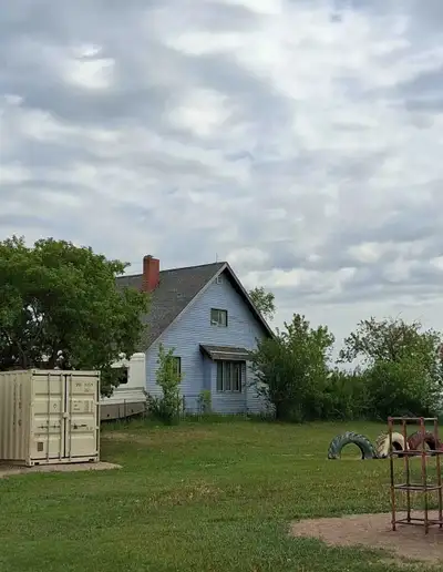 FOR SALE – Project Home + RV | Wynyard, SK Built in 1924 $99,900 | As-Is / Where-Is 2-storey charact...