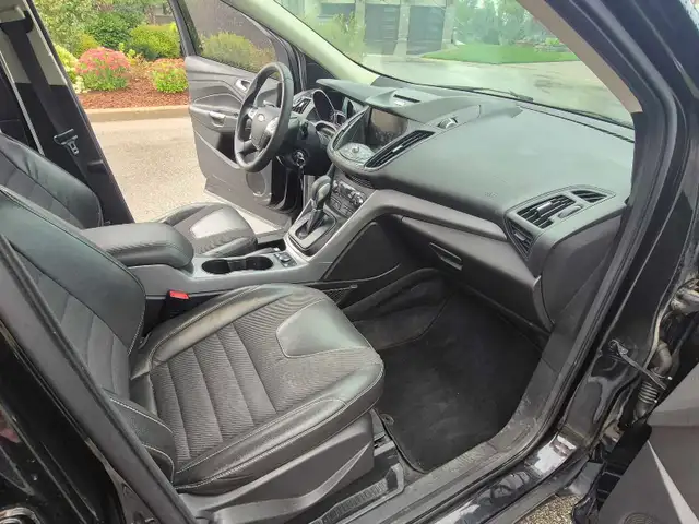 2015 Ford Escape SE577405891212093446