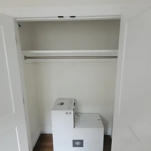 JE Carpentry64877472771073124