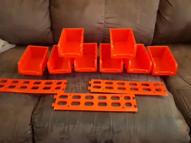 8 Wall Mount Storage Bins in Storage & Organization in Ottawa - Image 4