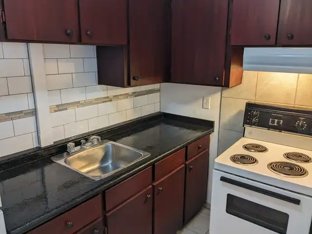 Downtown. One Bedroom Apt. All incl. utils. $1,125
