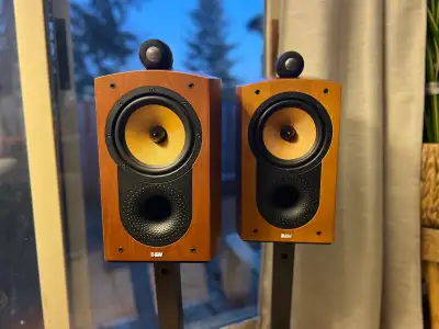 Bowers and Wilkins 805 Nautilus B&W Bookshelf Speakers – Excelle, View more