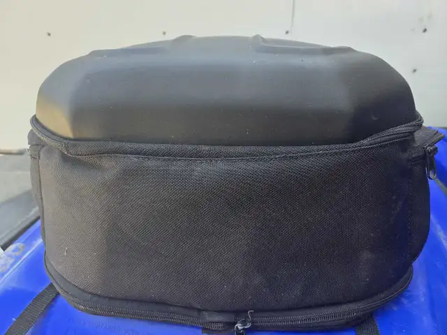 Kawasaki KLR 650 bag in Motorcycle Parts & Accessories in Mississauga / Peel Region - Image 3