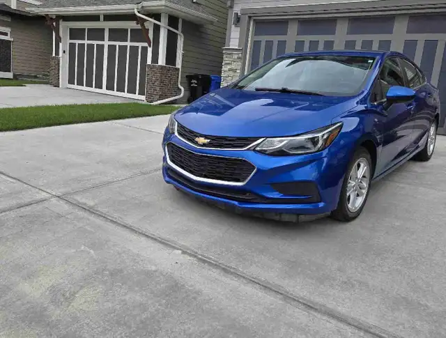 2016 Chevy Cruze LT (Gen 2) – Only 62,000 km – great condition