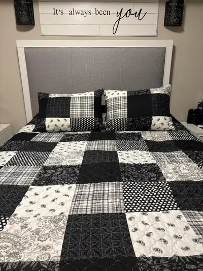 Queen bedroom set, View more