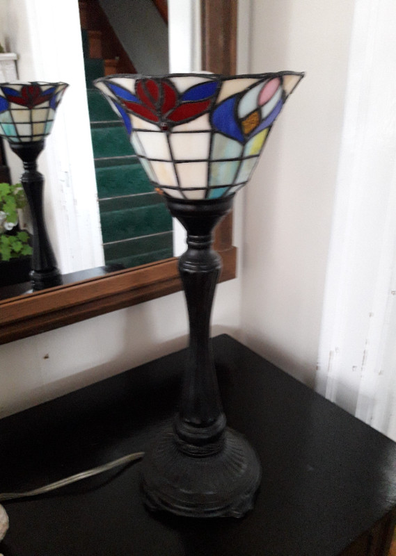 Stained Glass Lamp in Indoor Lighting & Fans in Bridgewater - Image 2