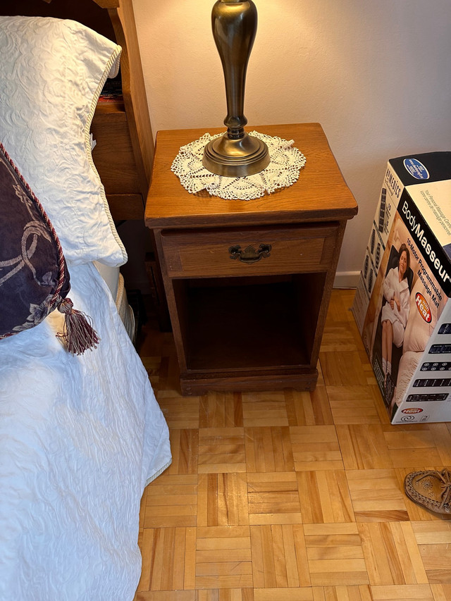 Bedroom set in Beds & Mattresses in Ottawa - Image 4