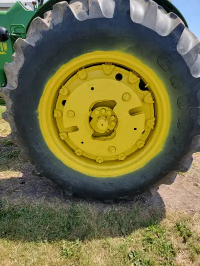 2 Firestone 18 4 34 rear tractor tires in excellent condition. Sidewall is excellent a bit of weathe...
