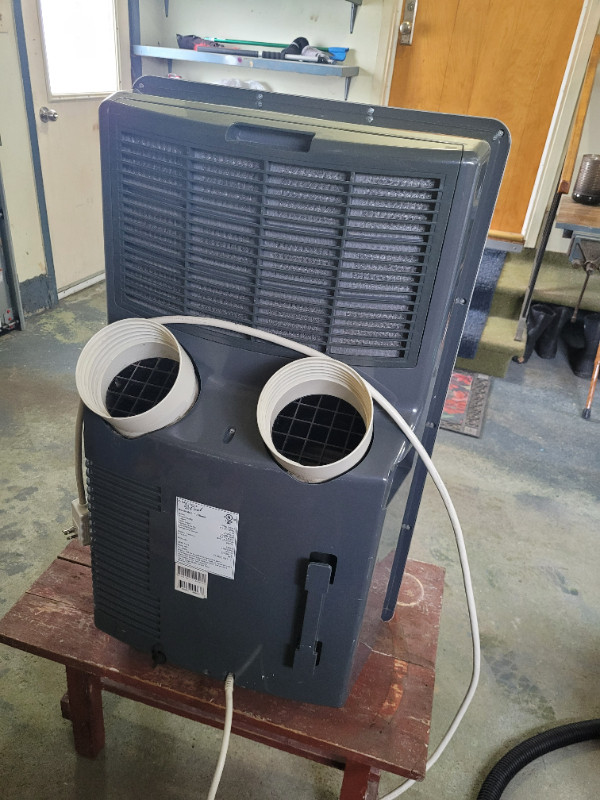 Commercial Cool 12,000 BTU Portable AC and Dehumidifier Heaters