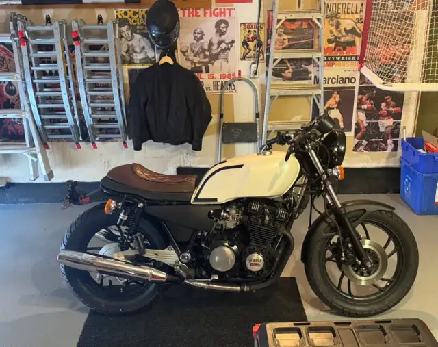 1982 Yamaha Seca 650 Cafe Racer in Street, Cruisers & Choppers in Oshawa / Durham Region - Image 5