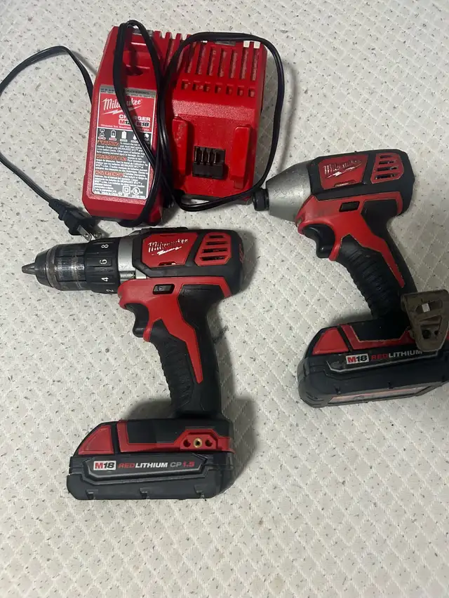 Milwuakee set impact and drill 63006660952835123