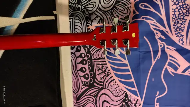 harley benton sc580 sg in Guitars in Sherbrooke - Image 5