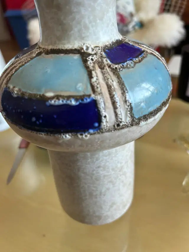 mcm west Germany vase in Home Décor & Accents in Ottawa - Image 3