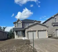 House for rent in Lindsay 