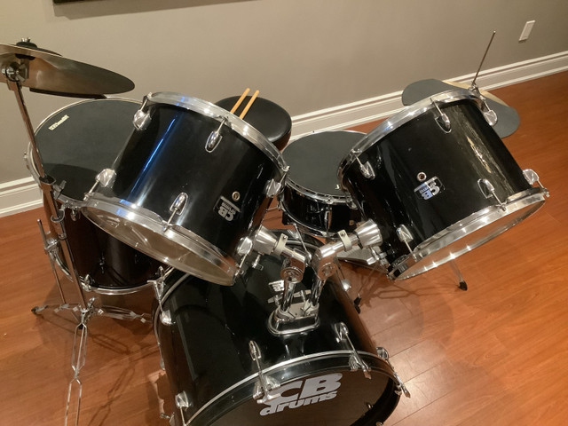 CB Full Drum Set in Drums & Percussion in Oakville / Halton Region - Image 2