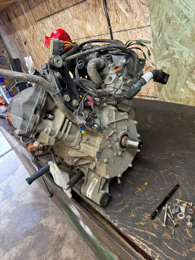 2018 can an outlander 570 part out in Other in Barrie - Image 8