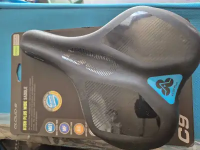 Kush Plus Wide Saddle, View more