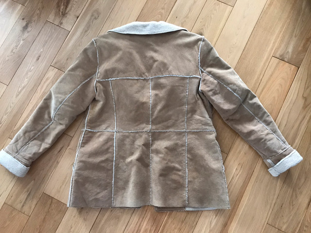 Ricki’s coat ( genuine leather) size L women in Women's - Tops & Outerwear in Winnipeg - Image 3