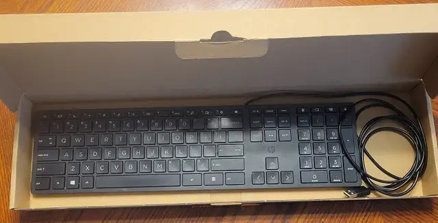 Computer Keyboard HP in Mice, Keyboards & Webcams in Mississauga / Peel Region - Image 2