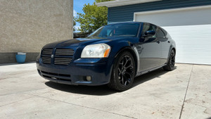 2005 Dodge Magnum RT