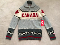 New Hudson Bay Women’s 100% Lamb Wool Canada Sweater