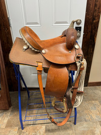 14” Barrel saddle