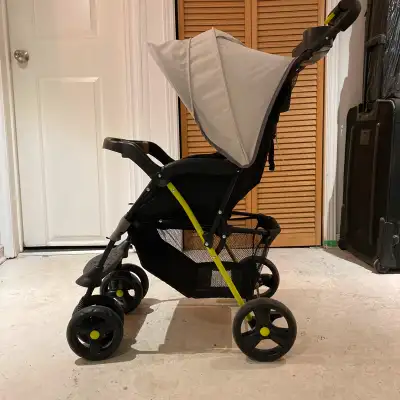 Baby stroller by Cosco brand. 9 out of 10 condition, Minor wear and tare. Black/dark blue with dark...