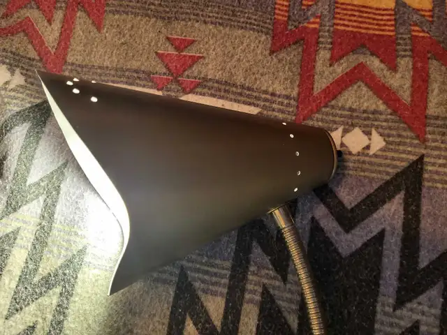 Vintage Mid-Century Desk Lamp – Wood Handle, Montreal Made in Arts & Collectibles in Oshawa / Durham Region - Image 3