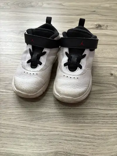 Nike Jordan kids shoes chaussures enfants , View more