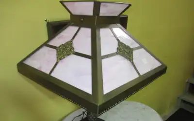 Lampe de bureau en verre, View more