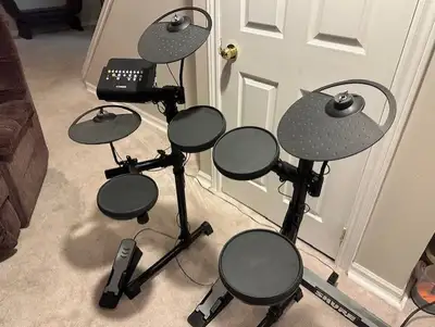 Yamaha DTX400K Electronic Drums, View more