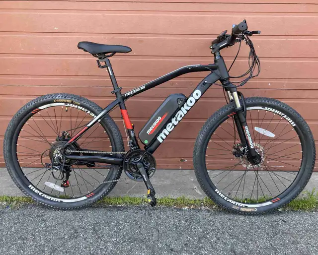 Gravel Mountain E-Bike ( Brand New)