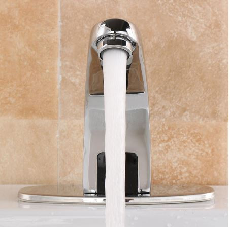 Robinet lavabo automatique infrarouge Touchless infrared faucet in Bathwares in Laval / North Shore - Image 3