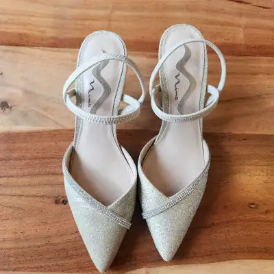 Nina Heels gold color., View more