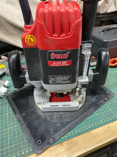 FREUD 3 1/4 hp Router, View more