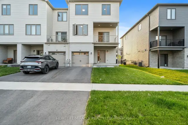 Beautiful Townhome in Picton63009271457411120